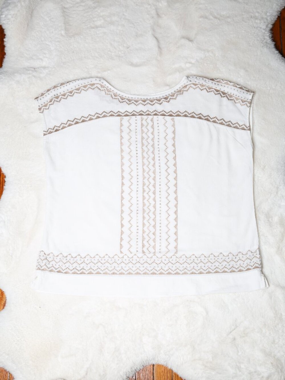 J. JILL Boho Embroidered Linen-Blend Top - Picture 4 of 12